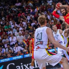 España arranca a ritmo de Ricky