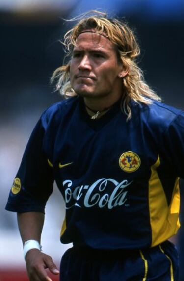 Del amor al odio: futbolistas que defendieron a América y Cruz Azul