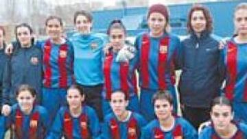 <b>ILUSIONADAS. </b>La plantilla del Barcelona espera coger experiencia en su primera temporada en la Superliga.