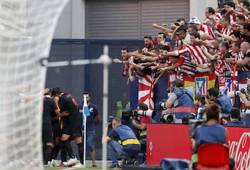 Los jugadores del Atlético de Madrid celebran el 0-1 de Vitolo al Leganés. 