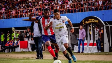 Estudiantes - Caracas en vivo: ida de la Superfinal de Venezuela