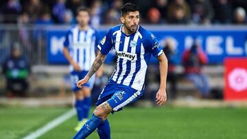 Alavés blinda a Maripán ante interés de Italia y la Premier