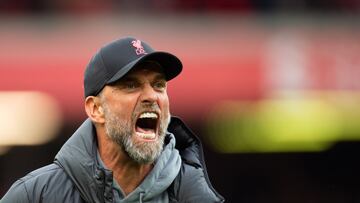 Liverpool (United Kingdom), 29/04/2023.- Liverpool's manager Jurgen Klopp reacts after the English Premier League soccer match between Liverpool and Tottenham Hotspur, in Liverpool, Britain, 30 April 2023. (Reino Unido) EFE/EPA/Peter Powell EDITORIAL USE ONLY. No use with unauthorized audio, video, data, fixture lists, club/league logos or 'live' services. Online in-match use limited to 120 images, no video emulation. No use in betting, games or single club/league/player publications
