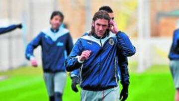 <b>LISTO. </b>Gonzalo se ejercit¨® ayer con normalidad a las ¨®rdenes de Juan Carlos Garrido.