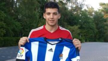 Rulli, con su nueva camiseta.