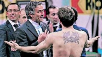 Cassano, en calzoncillos.