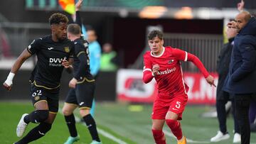 Milos Kerkez con el AZ.