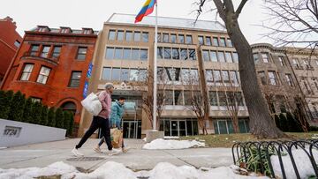 People walk past Colombia's embassy after U.S. President Donald Trump said he would impose retaliatory measures after the South American country turned away two U.S. military aircraft with migrants being deported, in Washington, U.S. January 26, 2025. REUTERS/Ken Cedeno