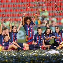 Vicky López, del desconsuelo a alzar la Champions en ocho días