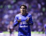 Mientras Giakoumakis brilla en Grecia, Cruz Azul busca atacante