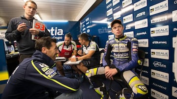 Tito Rabat en su box dentro Australia de Phillip Island.