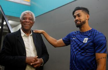 Francisco 'Pacho' Maturana y más leyendas de Atlético Nacional estuvieron presentes en la Noche Verdolaga.