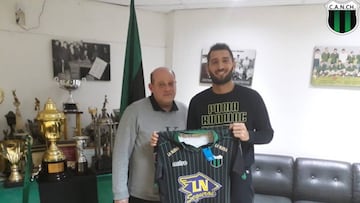 Nico Sánchez regaló tachones a los cantera del Nueva Chicago