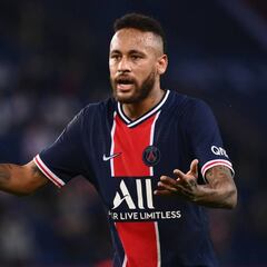 Leonardo no mueve ficha por Neymar