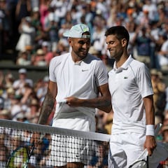 Kyrgios la lía por su ironía a Djokovic en la despedida de Federer
