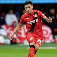Charles Aránguiz fue titular en empate del Bayern Leverkusen