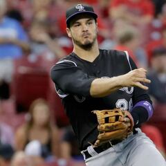 Arenado y los Rockies cerca de un contrato récord de 260 mdd