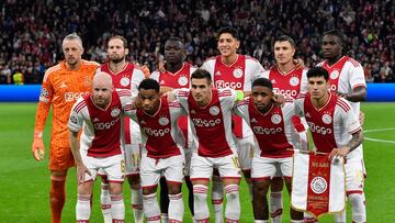 Once del Ajax ante el Liverpool.