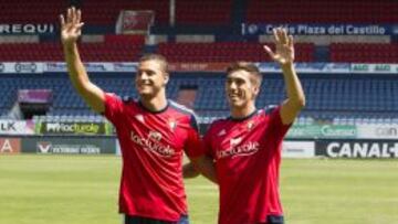 &Aacute;lex S&aacute;mchez y &#039;Tano&#039; Bonn&iacute;n, presentados como nuevos jugadores de Osasuna.