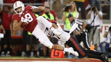 PALO ALTO, CA - AUGUST 31: Jj Arcega-Whiteside #19 of the Stanford Cardinal catches the ball for a touchdown while covered by Ron Smith #17 of the San Diego State Aztecs at Stanford Stadium on August 31, 2018 in Palo Alto, California.   Ezra Shaw/Getty Images/AFP
 == FOR NEWSPAPERS, INTERNET, TELCOS &amp; TELEVISION USE ONLY ==