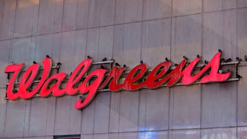 Pay for pharmacists at Walgreens