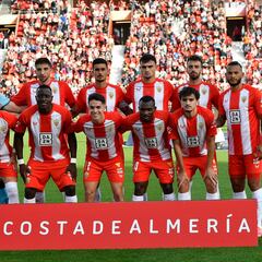 Almería: adiós Castore, hola Macron