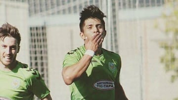 El futbolista mexicano del Unió Esportiva Sant Julià de Androrra será el primer futbolista azteca en entrar en actividad europea de la temporada 2018-19.