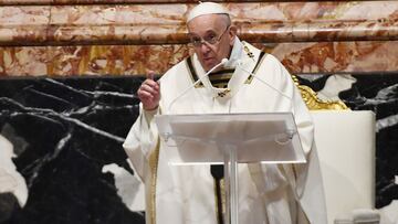 VATICAN CITY, VATICAN - APRIL 01: Pope Francis holds his homily during the Holy Chrism during the Chrism Mass at St. Peter&#039;s Basilica on April 01, 2021 in Vatican City, Vatican. The Chrism Mass is the traditional liturgy, during the course of which t