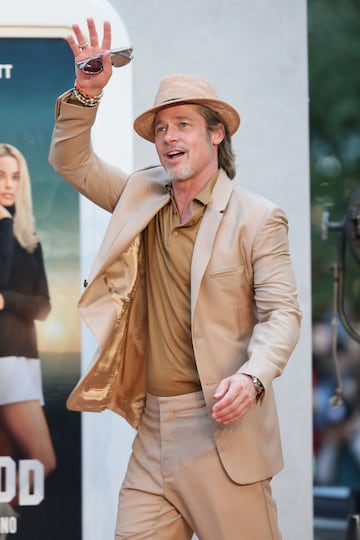 Brad Pitt en Toreo Parque Central, plaza ubicada en Naucalpan de Juárez, México.