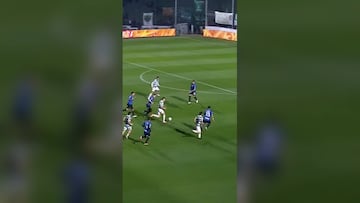 ¡Gran jugada! Iván Morales iba a marcar su mejor gol en Argentina, pero un compañero se lo quitó