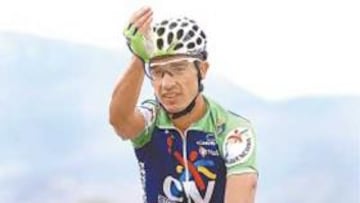 "A Denis Menchov le están poniendo la Vuelta a huevo"