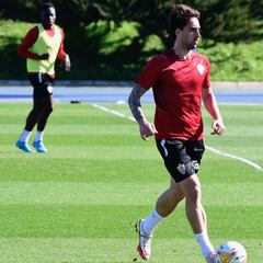 Eguaras: "La clave ante el Mirandés está en ser ordenados y tener el dominio"