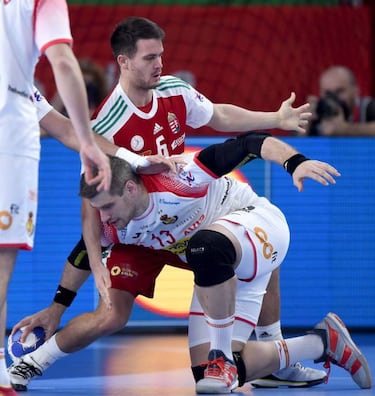 Alex Dujsebaev tira de galones para dar el triunfo a España