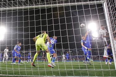 Con la cabeza en el Clásico