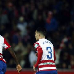 El Granada remonta y sigue intratable en Los Cármenes