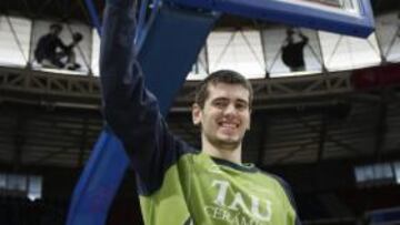 <b>UNA TORRE. </b>Stanko Barac tiene 24 años y mide 2,17 metros.