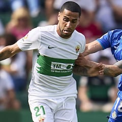 Bragarnik se reúne con el agente de Omar Mascarell para hablar de su renovación