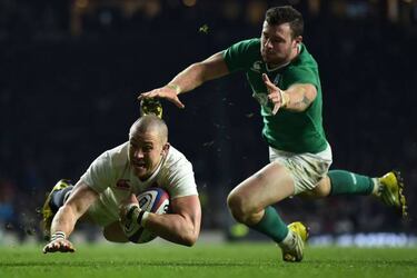 Eddie Jones records his third straight win as England coach