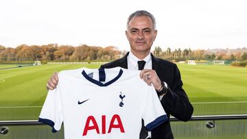 20/11/19 PRESENTACION JOSE MOURINHO TOTTENHAM 
 FOTO:TWITTERTOTTENHAM