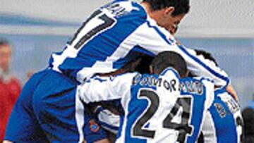 <B>GANAS</B>. Los jugadores del equipo españolista desean dar una alegría en un día tan especial.