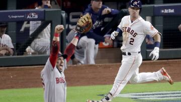 Boston Red Sox first baseman Steve Pearce celebrates after Houston Astros&#039; Alex Bregman made the final out in Game 4 of a baseball American League Championship Series on Wednesday, Oct. 17, 2018, in Houston. (AP Photo/Lynne Sladky)