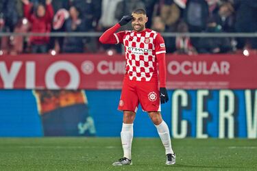 El central del Girona es el verdadero líder de la zaga. Ante el Valladolid evitó que el equipo de Cocca pudiera generar peligro.