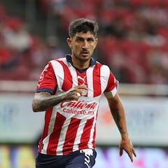 ¿Víctor Guzmán agredió a Veljko Paunovic, su técnico en Chivas? Qué se sabe y últimas noticias