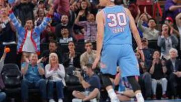 Seth Curry y el antiguo ARCO Arena baten a los Thunder