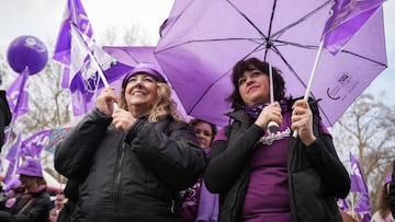 Concentración con motivo del 8M convocada por UGT frente al Palacio de San Telmo. A 06 de marzo de 2026, en Sevilla (Andalucía, España). El sindicato UGT Andalucía ha celebrado este viernes una concentración frente al Palacio de San Telmo en Sevilla con motivo del Día Internacional de las Mujeres, en la que ha reivindicado la "igualdad real entre mujeres y hombres", especialmente en el ámbito laboral, donde "persisten importantes desigualdades".
06 MARZO 2026
María José López / Europa Press
06/03/2026