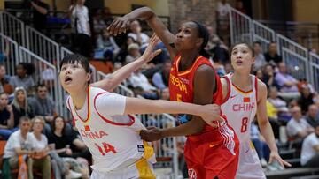 Silvia Dom¨ªnguez y Ndour le dan a Espa?a el triunfo ante China