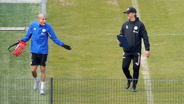 Al jugador del Schalke Harit le sale muy cara su salida noturna en plena cuarentena