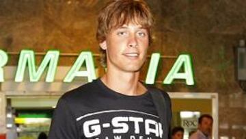 <b>SELECCIÓN.</b> Canales está concentrado con la Selección Sub-19 para disputar el Europeo de la categoría.