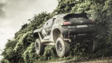 FIN A LAS PRUEBAS. Peugeot regresa al Dakar tras 25 años de ausencia con el 2008 DKR, cuya evolución se ha llevado a cabo en Francia y Marruecos.