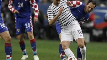 <b>CONTRATIEMPO. </b>Benzema se hizo daño en el muslo izquierdo.